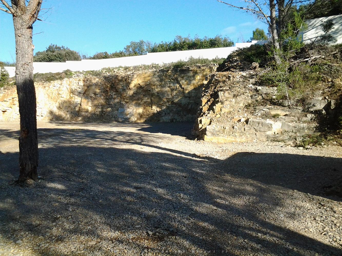AMENAGEMENT DES PARKINGS A N.D. DE SANTA CRUZ A NIMES (1).jpg - User comments